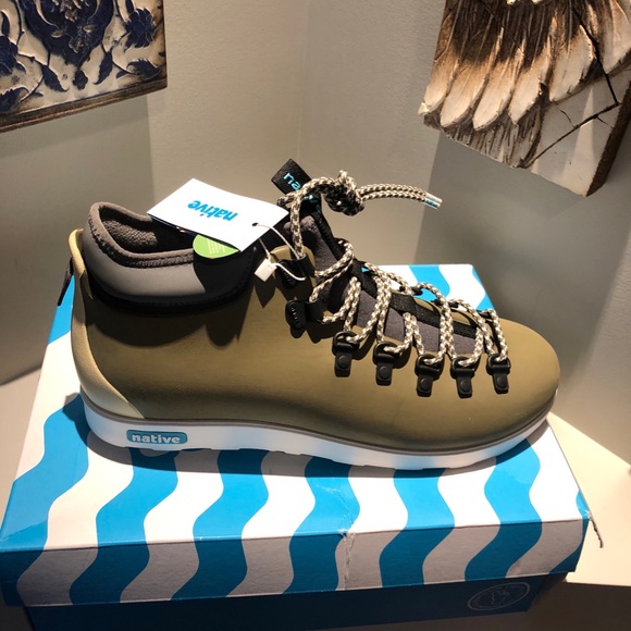 NATIVE new with tags Size 12 - Picture 1 of 10